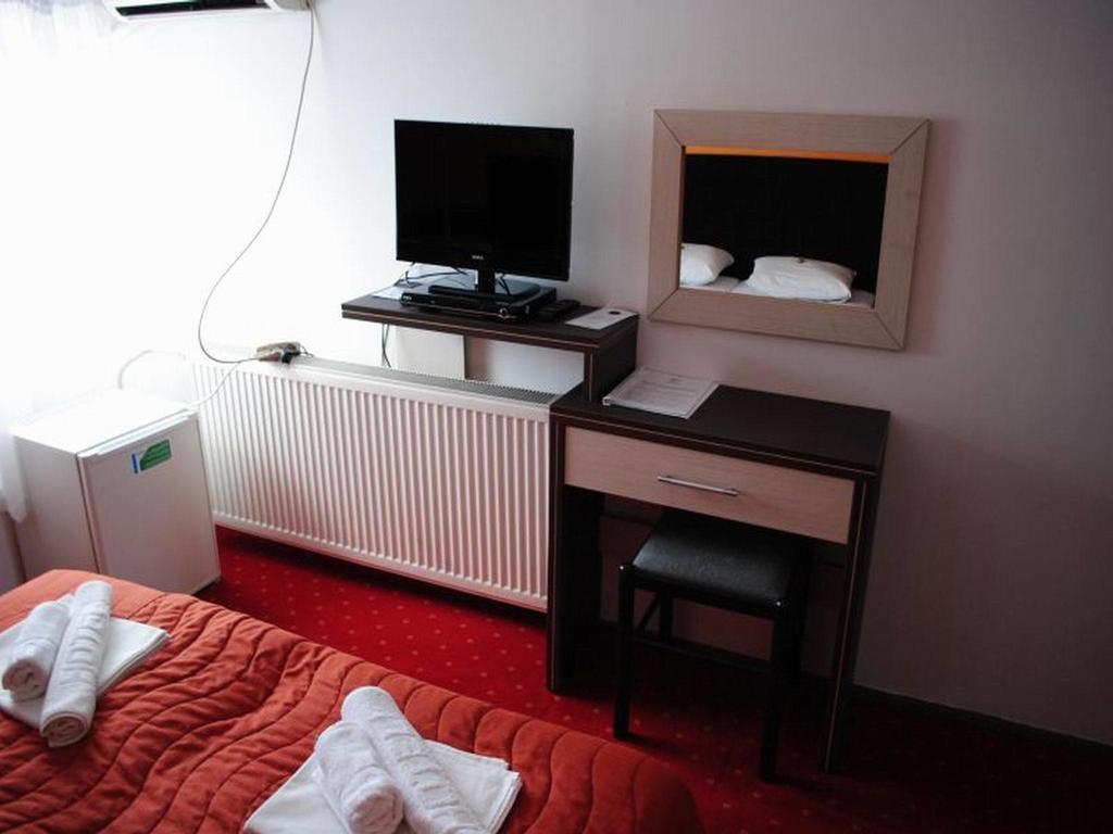 Gros Hotel - Leskovac Лесковац Номер фото