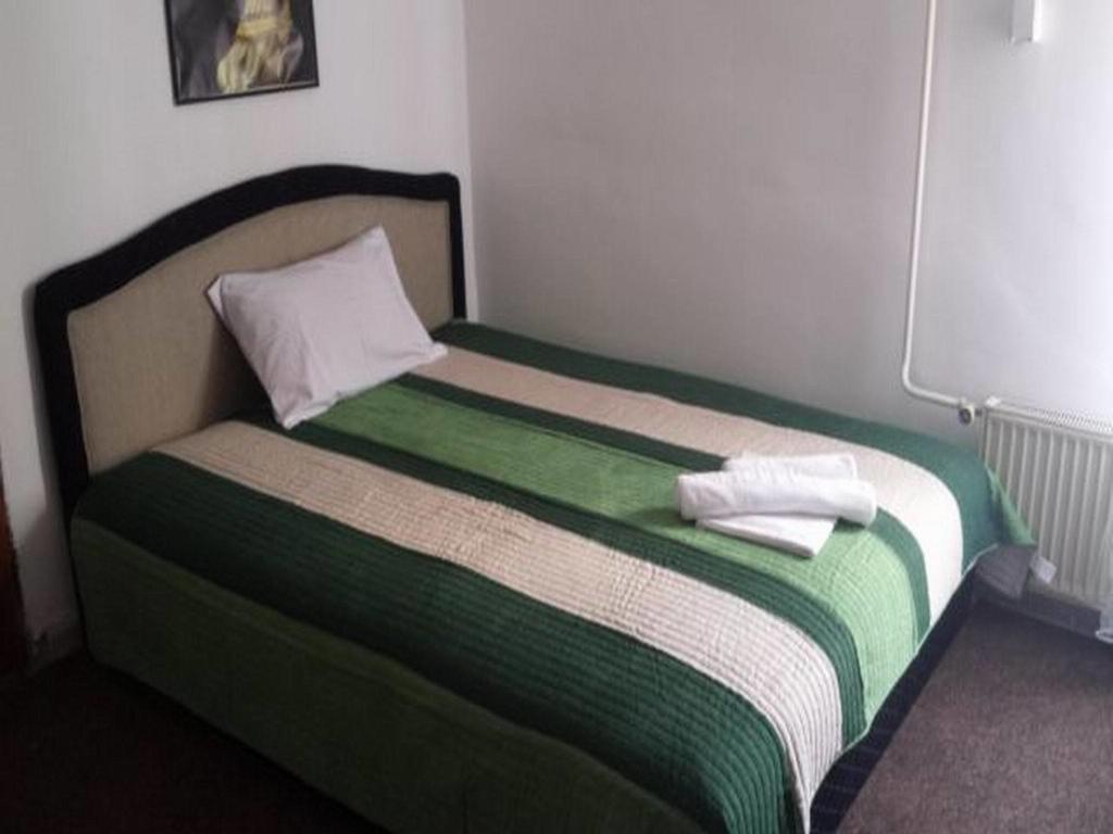 Gros Hotel - Leskovac Лесковац Экстерьер фото