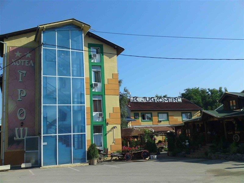 Gros Hotel - Leskovac Лесковац Экстерьер фото
