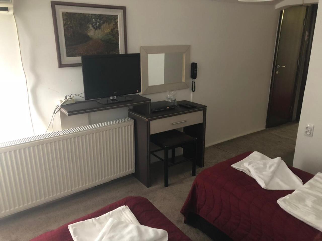 Gros Hotel - Leskovac Лесковац Экстерьер фото